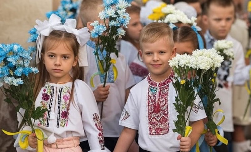 діти йдуть у перший клас